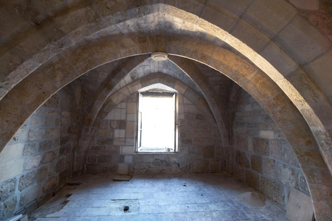 Chambre Orientale Cherazade Maison De L'Eglise Narbonne Bagian luar foto